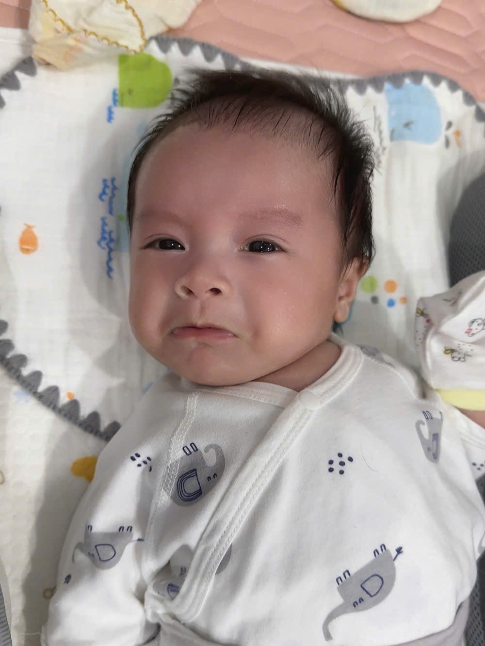 Bé Xoài 2 tháng tuổi